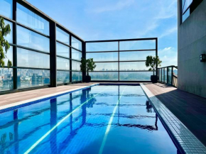 Flat duplex com serviço de camareira e enxoval completo - ao lado do parque Ibirapuera